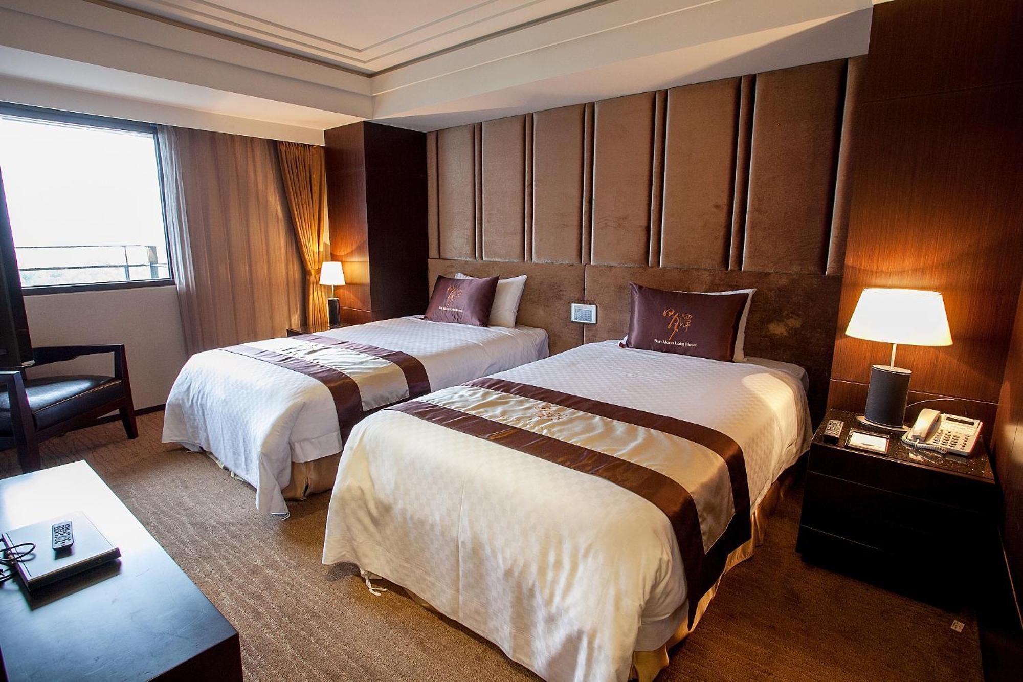Sun Moon Lake Hotel Юйчи Номер фото