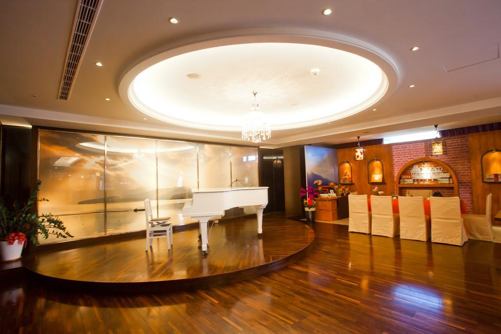 Sun Moon Lake Hotel Юйчи Экстерьер фото